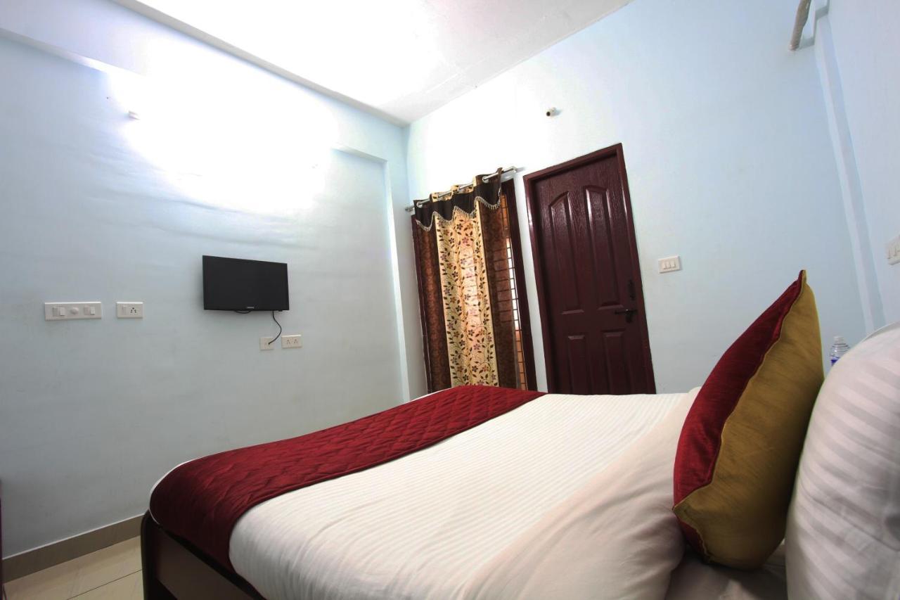Naadi Family Homestay Tandzsávúr Kültér fotó